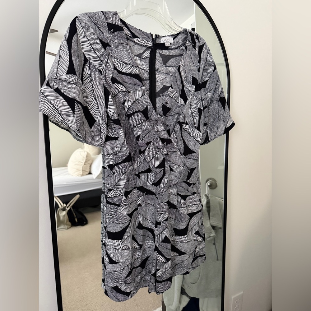 LOFT Black & White Leaf-Pattern Dress